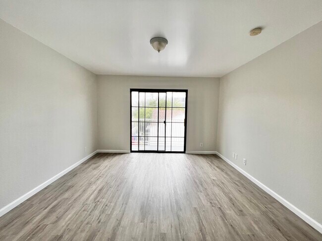 Building Photo - 6835 Gentry Ave