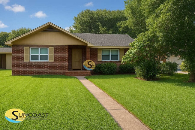 Building Photo - 1438 Magnolia Cir W