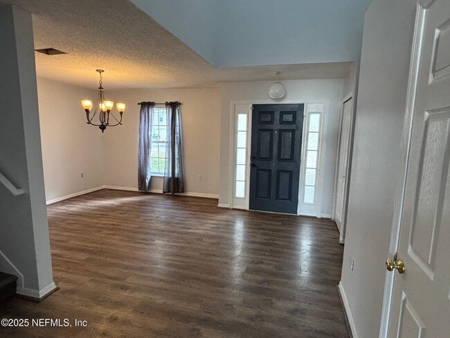 Building Photo - 7086 Shady Pine Ct