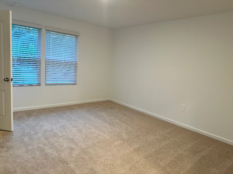 Building Photo - 79 Blue Hvn Rd