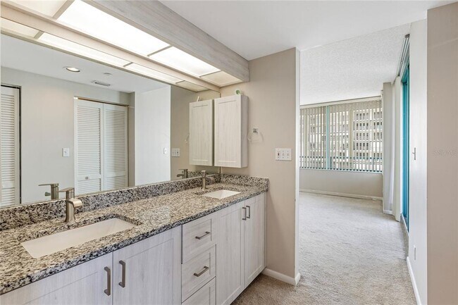 Building Photo - 1520 Gulf Blvd