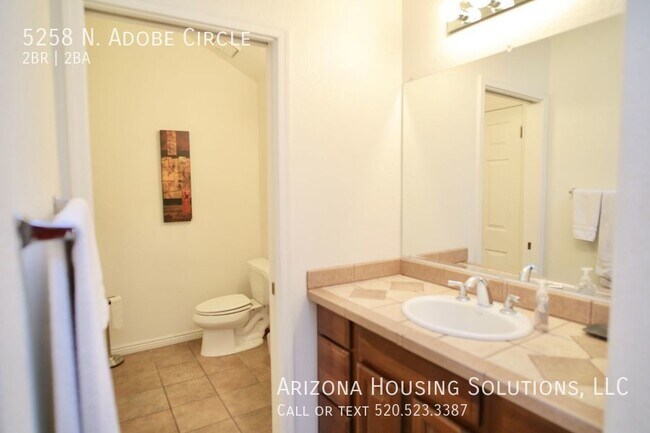 Building Photo - 5258 N Adobe Cir