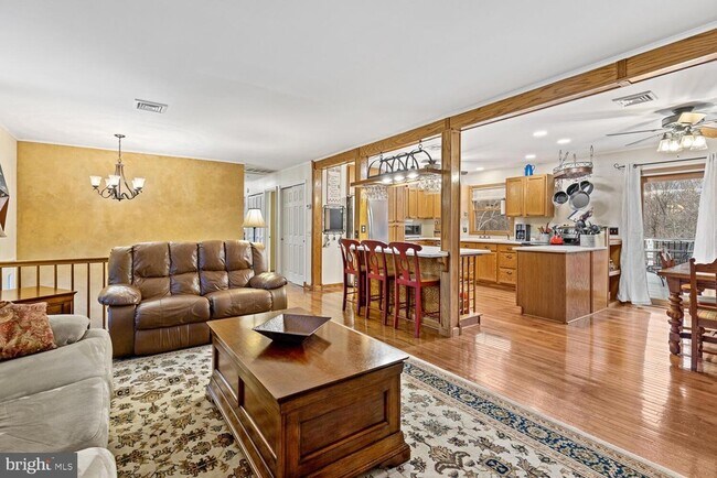 Building Photo - 1573 Garrisonville Rd