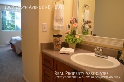 Building Photo - 1007 156th Ave NE