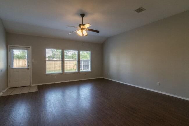 Building Photo - 8512 Prairie Wind Trail