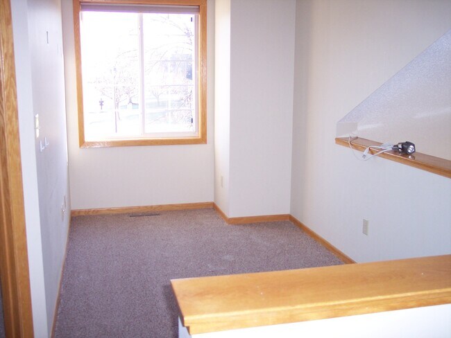 Building Photo - 4305 Merrimac Ln