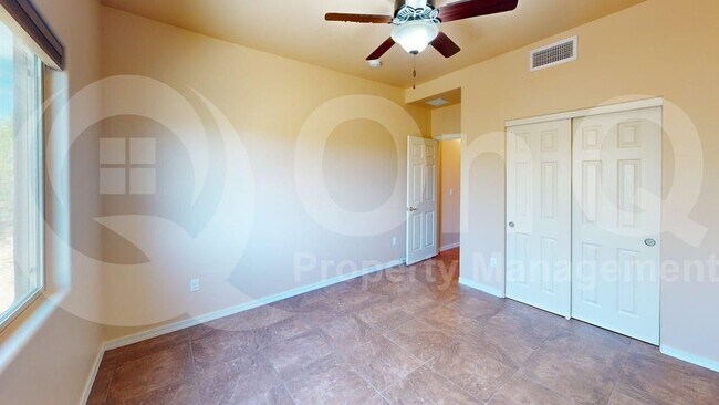 Building Photo - 9398 E Desert Milkweed Ct