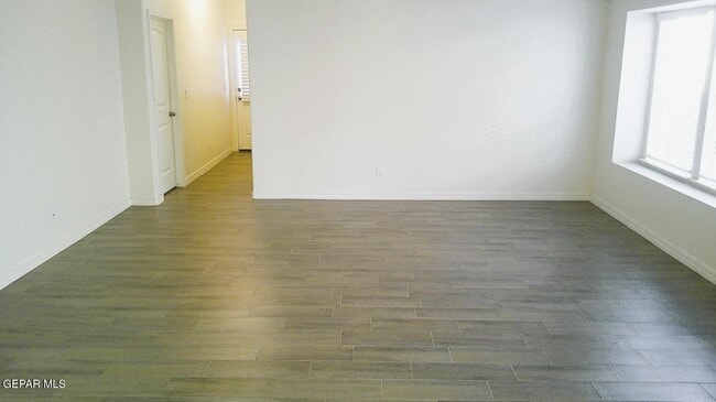 Building Photo - 653 Paseo Dulce Ave