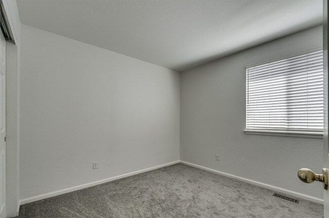 Building Photo - 8708 Greengrass Way