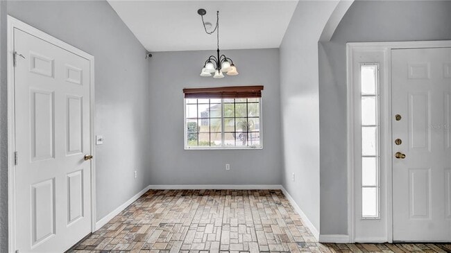 Building Photo - 102 Hillcrest Rd