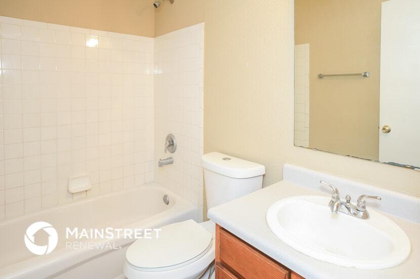 Building Photo - 4420 Courtfield Dr