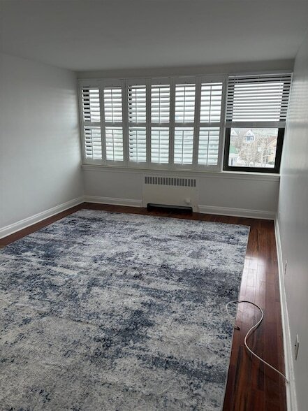 Building Photo - 101 S Raleigh Ave