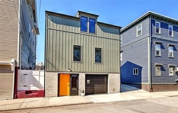 Building Photo - 37 Ring St