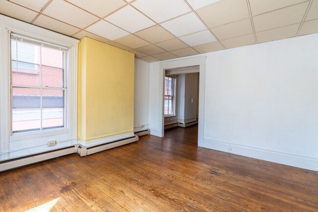 Building Photo - 35 State St