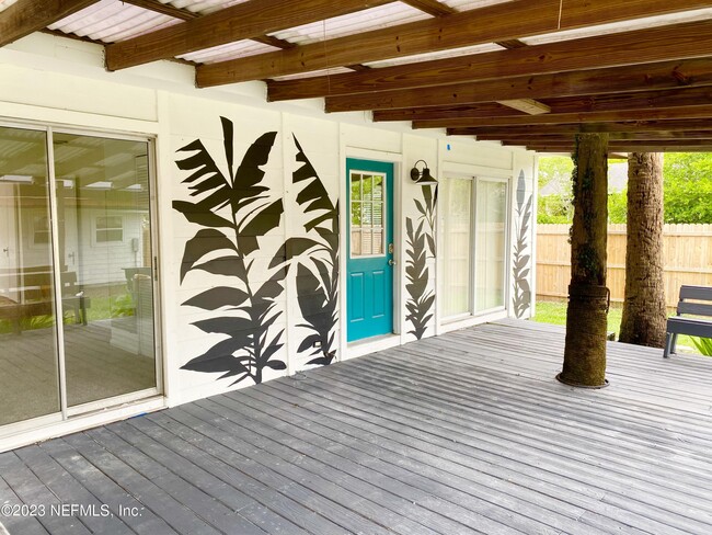 Building Photo - 902 2nd St N