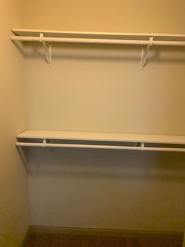 Building Photo - Beautiful 2 Bed + 2 Bath Long Beach Condo ...