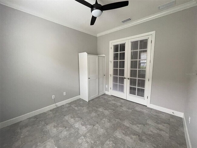 Building Photo - 5636 Cantucci St