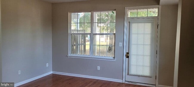 Building Photo - 20401 Trails End Terrace