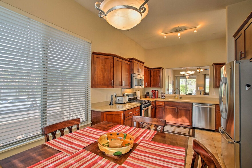 Building Photo - 10342 E Tierra Buena Ln