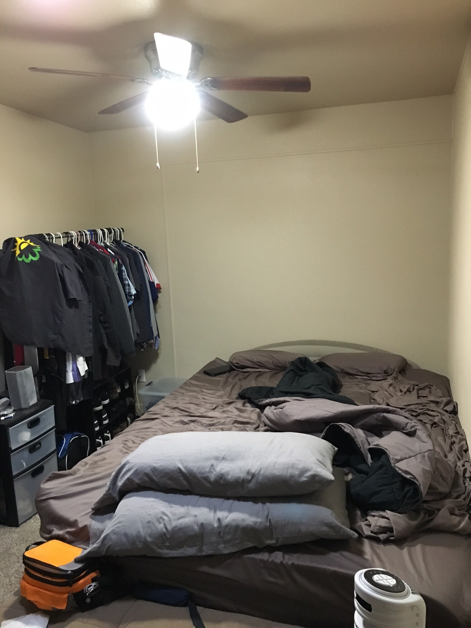 Bonus Room - 2935 Johnson Ave