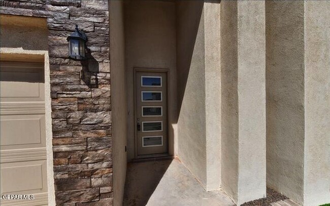 Building Photo - 51073 Sand Verbena Ave