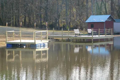 Building Photo - 1180 Mt Lebanon Rd