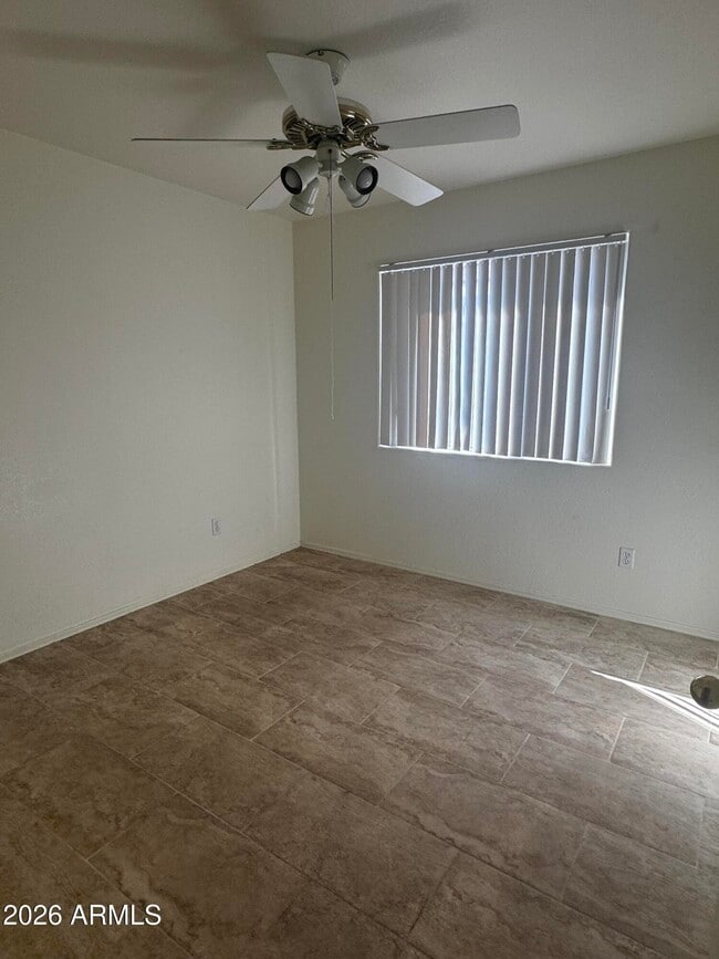 Building Photo - 5986 W Kesler Ln