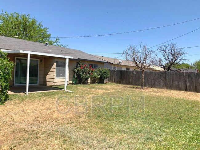 Building Photo - 2131 74th St