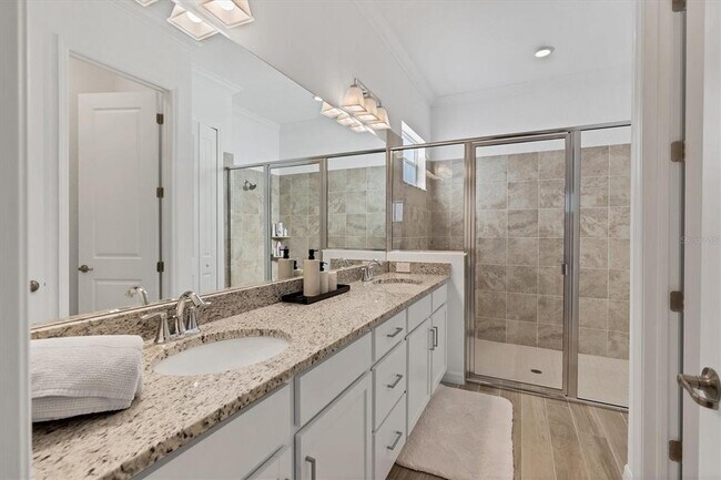 Building Photo - 25228 Longmeadow Dr