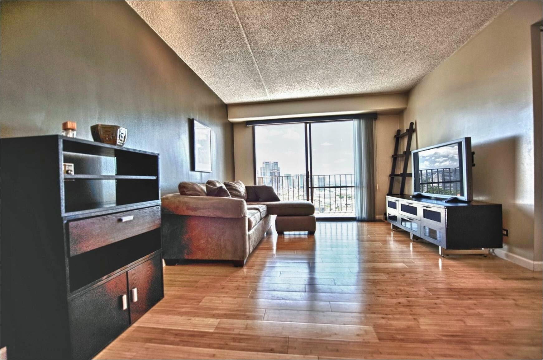 Living Room and Balcony Entrance - 225 Queen St