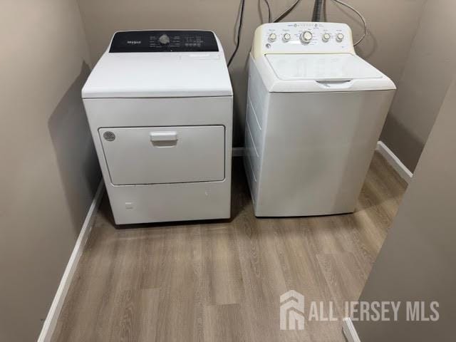 Building Photo - 6 Wood Acres Dr