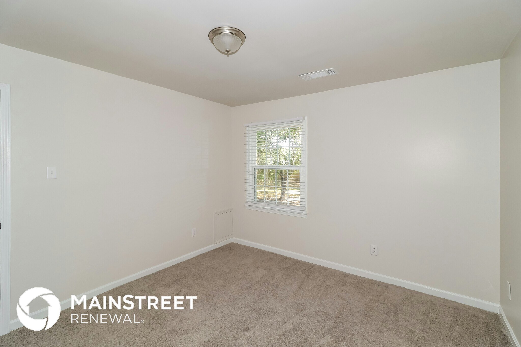 Building Photo - 109 W Pecan Valley St