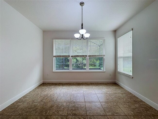 Building Photo - 786 Cielo Trail