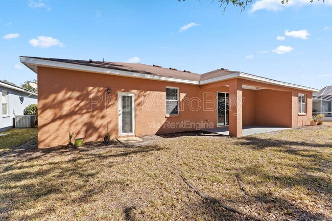 Building Photo - 11709 Holly Creek Dr