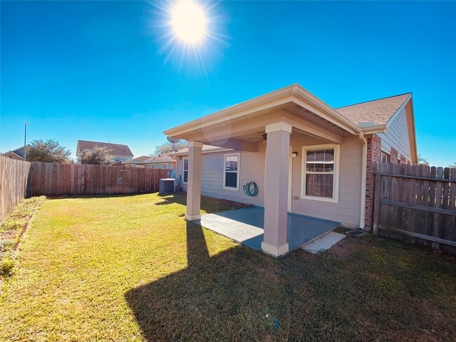 Building Photo - 29206 Legends Valley Dr