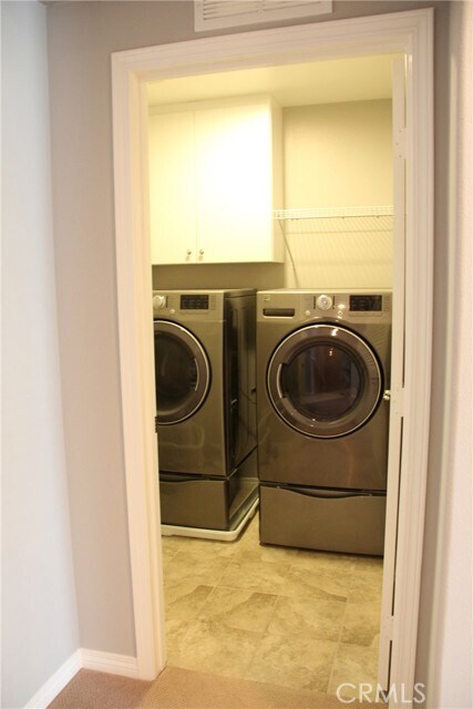 Building Photo - 17558 Water Garden Ct