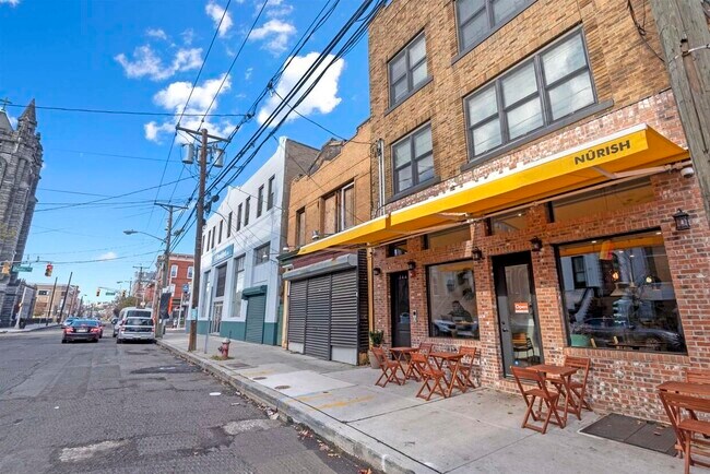 Building Photo - 346 Communipaw Ave