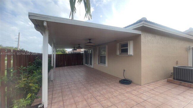Building Photo - 21331 SW 87th Ct