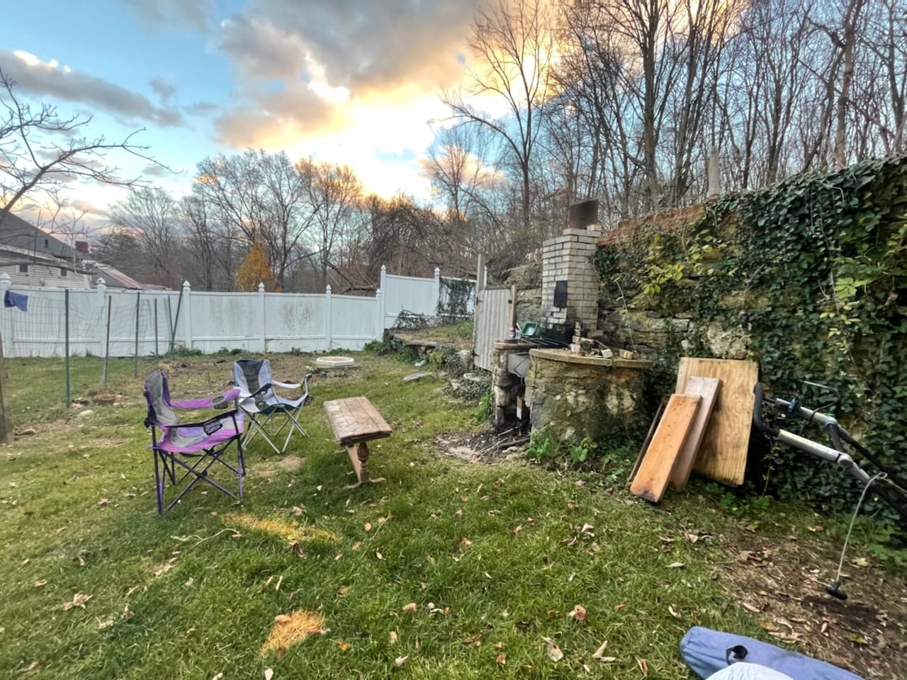 Fire Pit/Community Garden - 30 Wall St