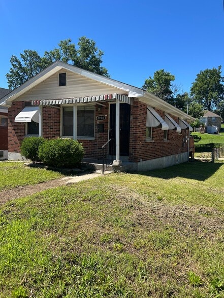 Building Photo - 6998 Edison Ave