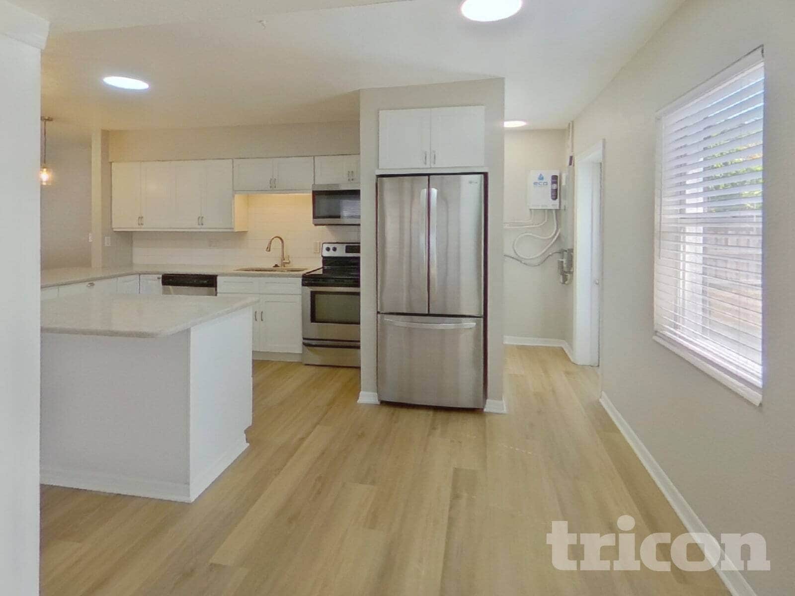 Building Photo - 2413 Park St N