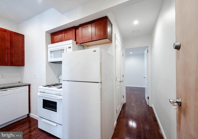 Building Photo - 545 Christian St