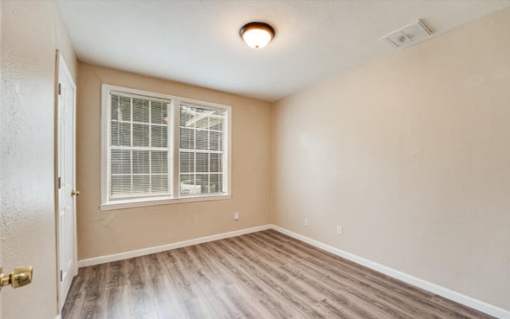 Bedroom #3 - 4842 Louisa Ter