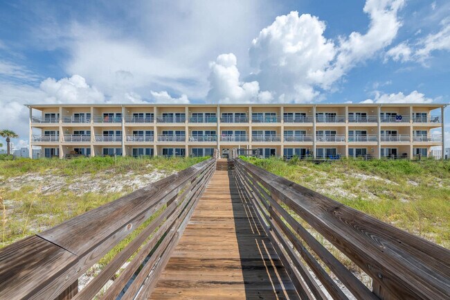 Building Photo - 3290 Scenic Hwy 98