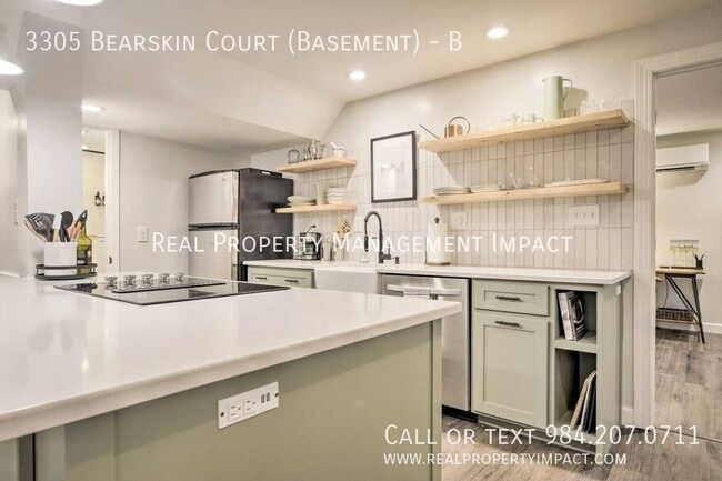 Building Photo - 3305 Bearskin Ct