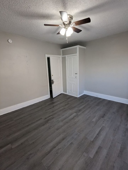 Building Photo - 155 N 56th St