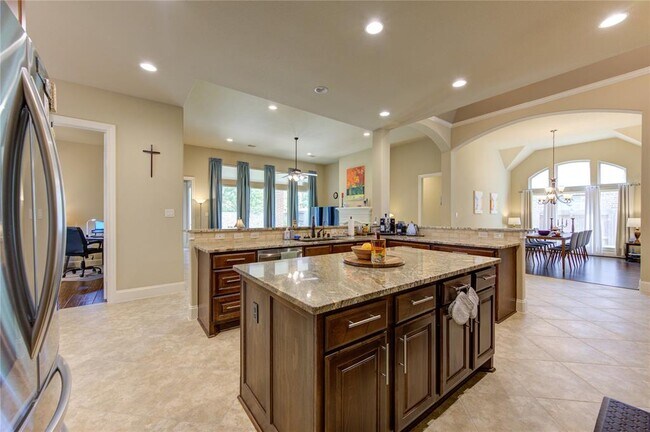 Building Photo - 27718 Lakeway Trail Ln