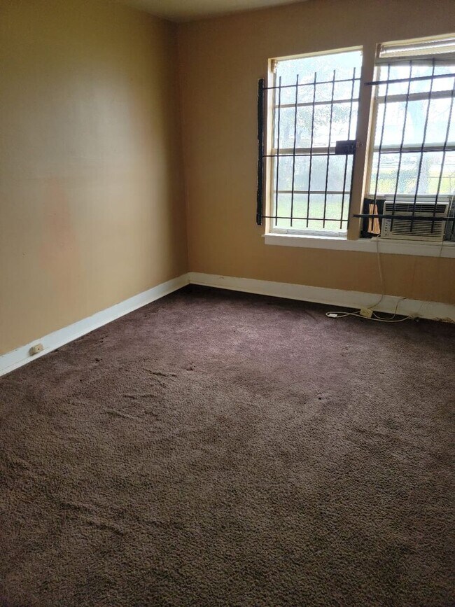 Building Photo - Charming 3 Bedroom Single Family in Houston