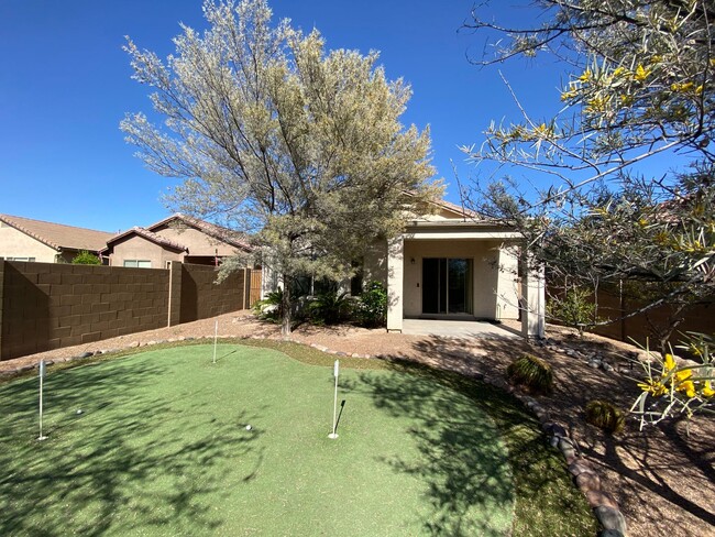 Building Photo - Anthem home