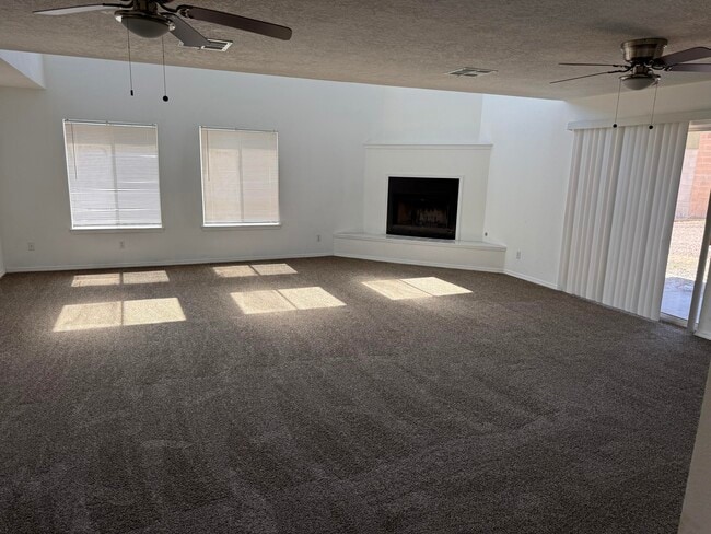 Building Photo - 4808 Driftwood Ave NW